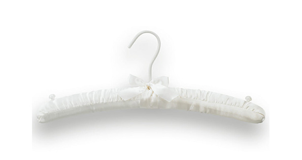 cintre-satin-lingerie-blanc-GRSCHARM